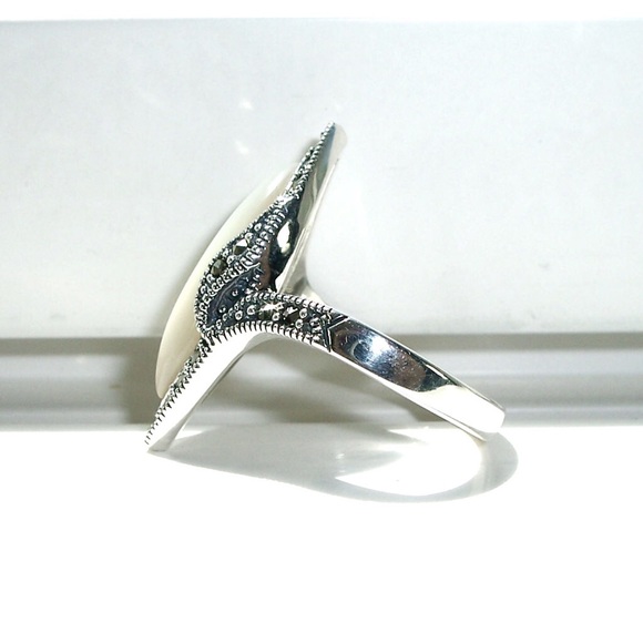 925 STERLING SILVER Marquise Mother Of Pearl & Marcasite Ring - Picture 9 of 15